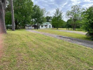Foreclosed Home - 14740 US HIGHWAY 79 E, 75766