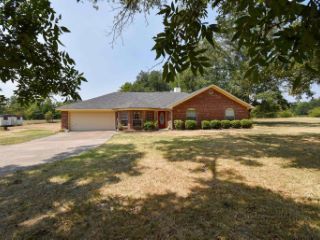 Foreclosed Home - 27337 FM 1253, 75773