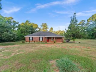 Foreclosed Home - 161 COUNTY ROAD 2205, 75785