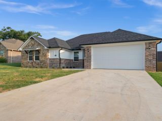 Foreclosed Home - 113 HAY MEADOW DR, 75792