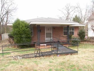 Foreclosed Home - 809 GIRAUD ST, 75801