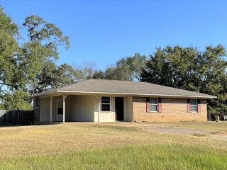 Foreclosed Home - 1615 COURT DR, 75803