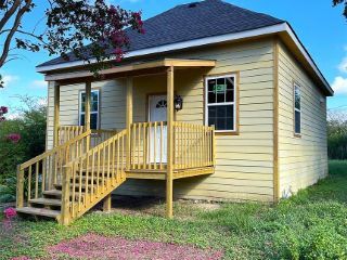 Foreclosed Home - 205 PECAN ST, 75860