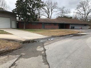 Foreclosed Home - 1501 DIANA ST, 75901