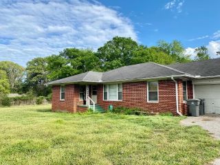 Foreclosed Home - 612 CHURCH ST, 75901