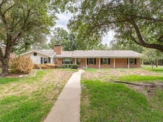 Foreclosed Home - 1517 REEN DR, 75904