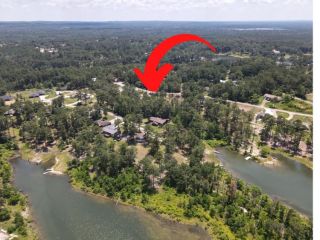 Foreclosed Home - 1213 LAKESHORE DR, 75931