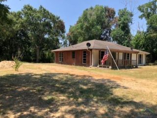 Foreclosed Home - 1337 STATE HIGHWAY 87 N, 75935