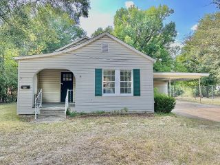 Foreclosed Home - 203 SANDERS ST, 75935