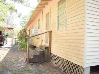 Foreclosed Home - 1206 BROOKS ST, 75935