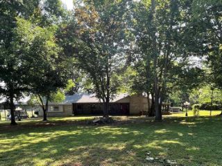 Foreclosed Home - 17662 S FM 225, 75943