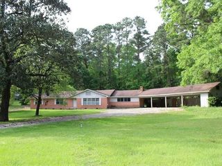 Foreclosed Home - 1002 W HOUSTON ST, 75951