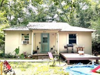 Foreclosed Home - 885 CALDWELL ST, 75951