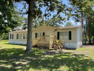 Foreclosed Home - 2420 DONNA DR # 26, 75951