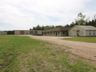 Foreclosed Home - 963 TEXAS STATE HIGHWAY 63 W, 75951