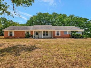 Foreclosed Home - 4594 FM 698, 75964