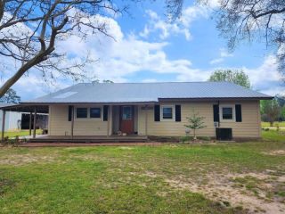 Foreclosed Home - 5643 COUNTY ROAD 2001, 75966