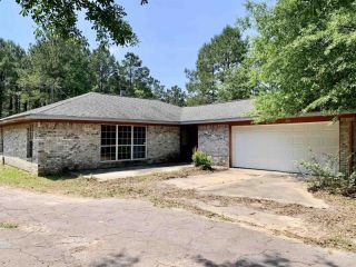 Foreclosed Home - 2099 US HIGHWAY 59 S, 75975