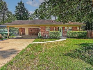 Foreclosed Home - 803 PEAR ST, 75979