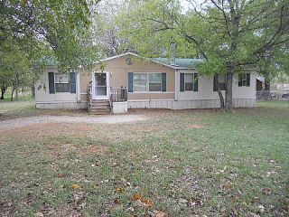 Foreclosed Home - 2404 GILLS CROSSING CT, 76009