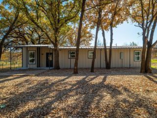 Foreclosed Home - 5944 FM 3136, 76009