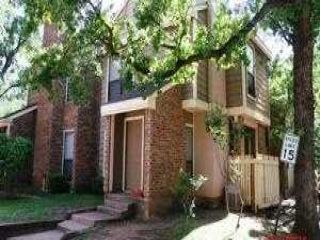 Foreclosed Home - 2104 PARK WILLOW LN APT C, 76011
