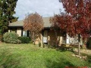 Foreclosed Home - 5123 BELLEFONTAINE DR, 76017
