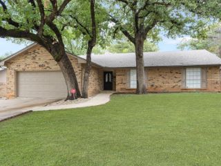 Foreclosed Home - 4807 RIDGELINE DR, 76017