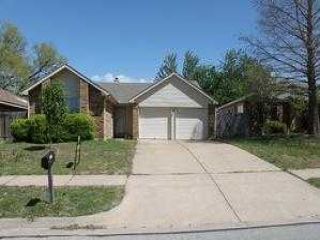 Foreclosed Home - 5933 INKS LAKE DR, 76018