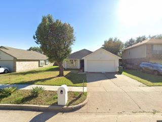 Foreclosed Home - 1202 BROOKLAWN DR, 76018