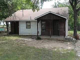 Foreclosed Home - 432 CALGARY RD, 76020