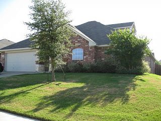 Foreclosed Home - 1016 LINDEN DR, 76028