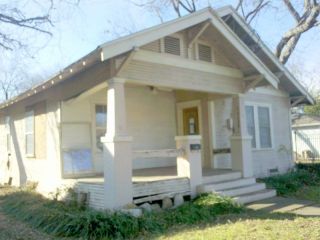Foreclosed Home - 106 S WALNUT ST, 76033