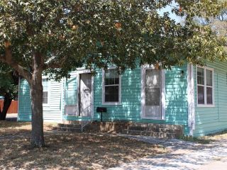 Foreclosed Home - 220 W WARDVILLE ST, 76033