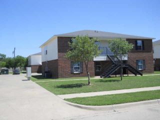 Foreclosed Home - 305 S TEXAS ST, 76036