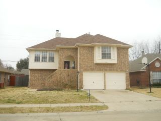 Foreclosed Home - 1210 HANOVER DR, 76040