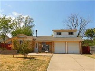 Foreclosed Home - 310 HUNTINGTON DR, 76040