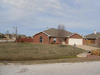 Foreclosed Home - 2904 MEANDERING WAY, 76049