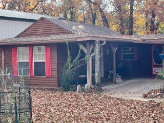 Foreclosed Home - 7118 BACK FORTY CT, 76049