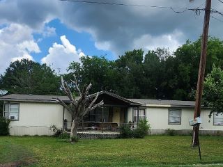 Foreclosed Home - 806 JUPITER AVE, 76049