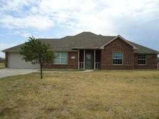 Foreclosed Home - 13616 HICKORY CREEK DR, 76052