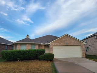 Foreclosed Home - 10829 AXTON CT, 76052