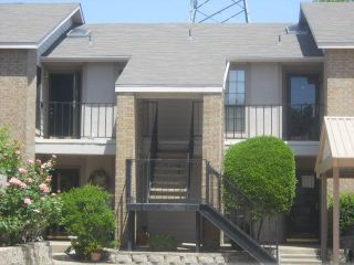 Foreclosed Home - 356 W HARWOOD RD APT E, 76054