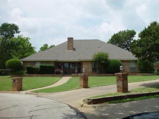Foreclosed Home - 2303 RONNIE CT, 76063
