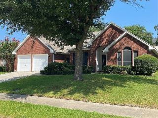Foreclosed Home - 1935 PERRY DR, 76063