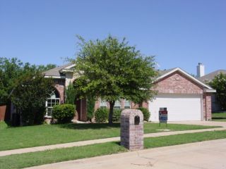 Foreclosed Home - 726 GREEN ACRES LN, 76065