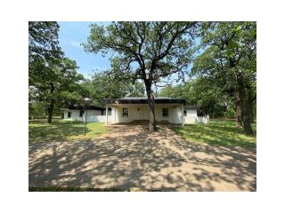 Foreclosed Home - 1651 Friendship Road, 76085
