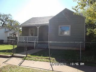 Foreclosed Home - 1908 AVENUE D, 76104