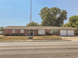 Foreclosed Home - 2712 EVANS AVE, 76104