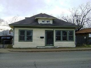 Foreclosed Home - 1912 VAUGHN BLVD, 76105